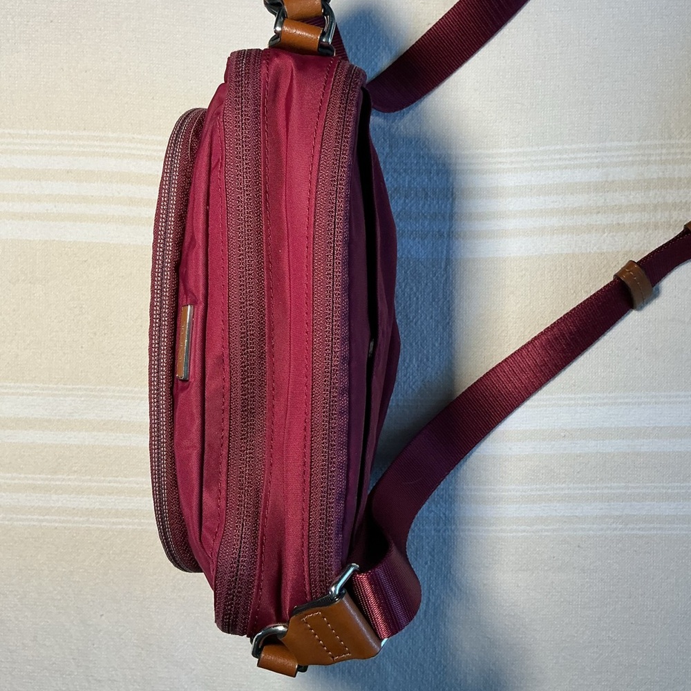 Tumi Women's Red Crossbody Bag - Picture 4 of 16
